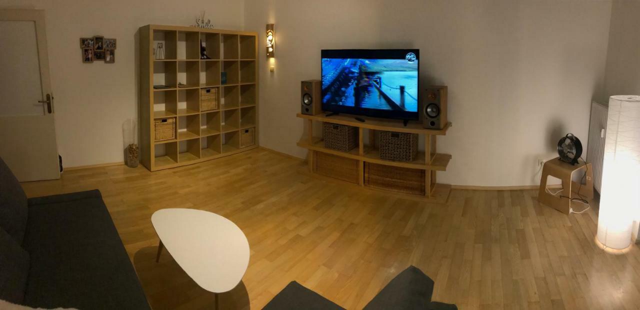 Peter Pan Apartment & Free Parking Ljubljana Kültér fotó